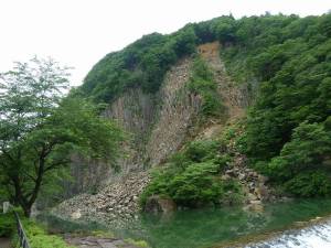 材木岩