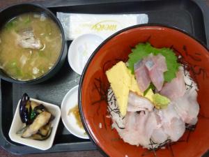 海鮮丼