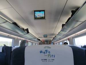 高鉄車内