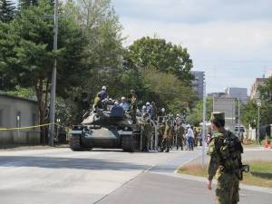 戦車の試乗体験