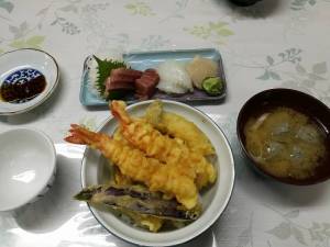 夕食３