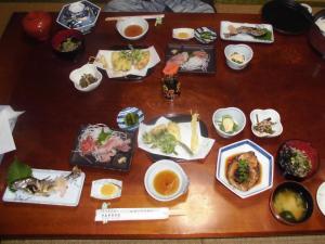 井出野屋旅館夕食