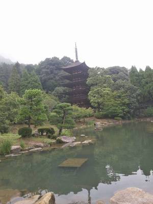 瑠璃光寺五重塔