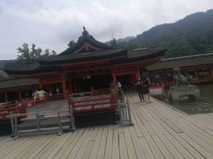 厳島神社